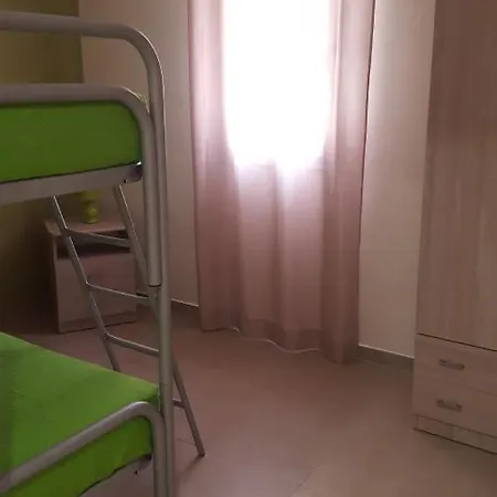 Casa Del Caricatore * شاكا